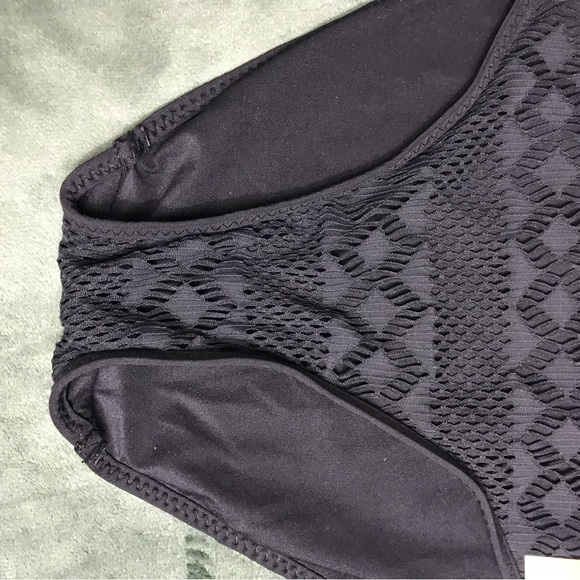 Becca By Rebecca Virtue Colorplay Crochet Hipster Swim Bottom Size S Black - Picture 6 of 14